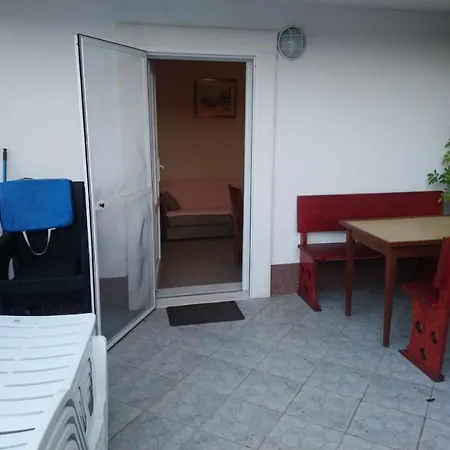 Zaklopatica 8341c * Lastovo